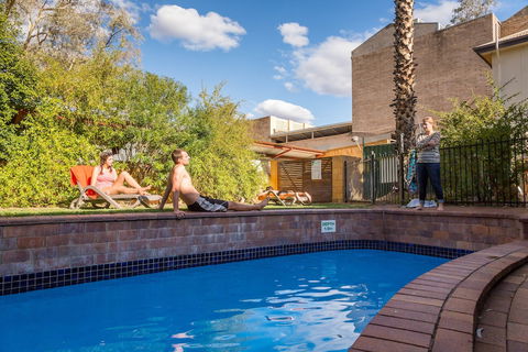 Alice Springs YHA - Hostel - Grafton Accommodation 2