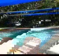 Ellis Beach Oceanfront Bungalows - Campground - Grafton Accommodation