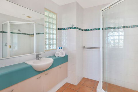 Alex Seaside Resort - Grafton Accommodation 7