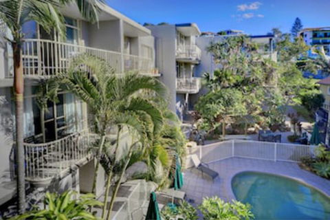 Surf Dance - Grafton Accommodation 0