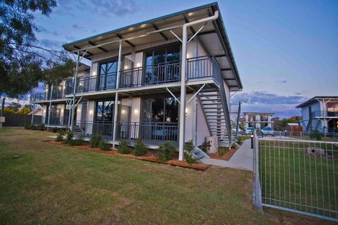 Kings Park - Grafton Accommodation 1
