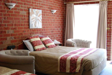 The Elms Motor Inn - Grafton Accommodation 2