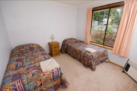 Derwent Vista - Grafton Accommodation 6