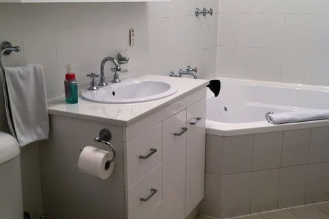 Arundel's Boutique Accommodation - Grafton Accommodation 4
