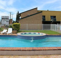 Sun Plaza Motel Mackay - Grafton Accommodation