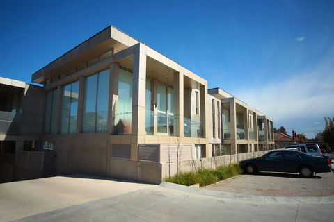 BOUTIQUE STAYS - The Residence - Grafton Accommodation 0
