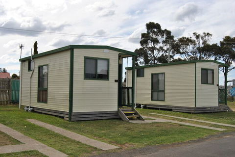 Swansea Holiday Park - Grafton Accommodation 1