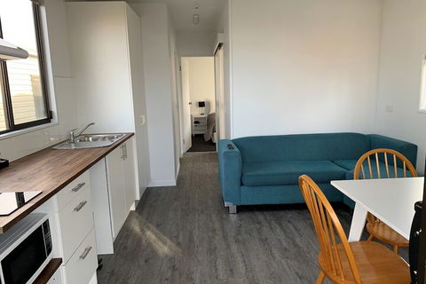 Swansea Holiday Park - Grafton Accommodation 7