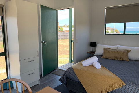 Swansea Holiday Park - Grafton Accommodation 2