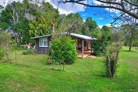 Avalon Noosa Farm Cottages - Grafton Accommodation 5