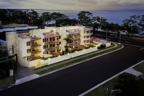 Alexander Beachfront Apartments - Grafton Accommodation 0