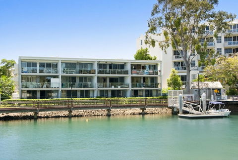 Jacaranda Noosa - Grafton Accommodation 1
