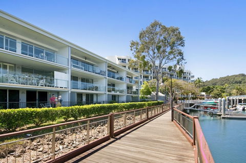 Jacaranda Noosa - Grafton Accommodation 0