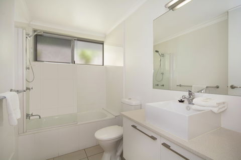 Jacaranda Noosa - Grafton Accommodation 6