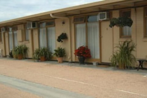 Travellers Rest Motel - Grafton Accommodation 2