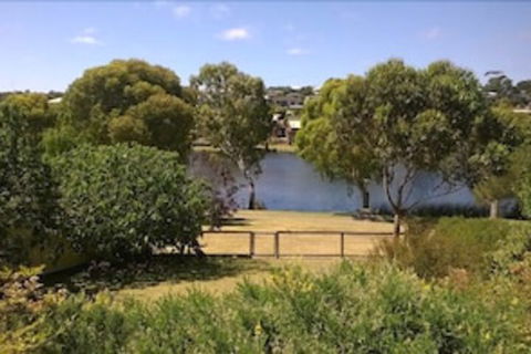 Bluewaters Apartments Ocean Grove - Grafton Accommodation 1
