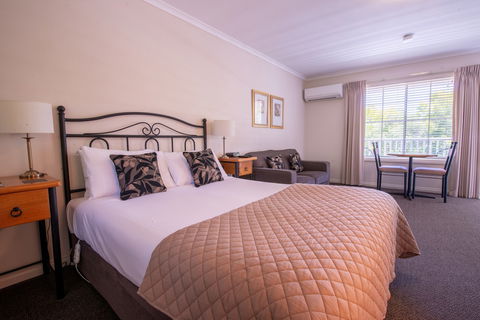 Yarra Gables - Grafton Accommodation 3