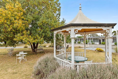 Gazebo Motor Inn - Grafton Accommodation 1
