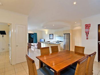 Anchorage Complex - Grafton Accommodation 1