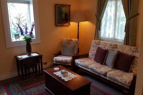Arendon Cottage - Grafton Accommodation 6
