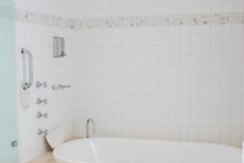Avoca Valley Bed & Breakfast - Grafton Accommodation 4