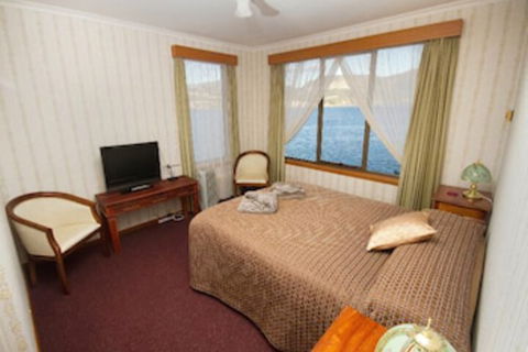 Derwent Retreat - Grafton Accommodation 4