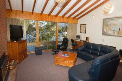 Derwent Retreat - Grafton Accommodation 1