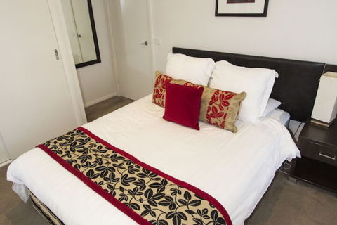 Stay Bathurst - Grafton Accommodation 7