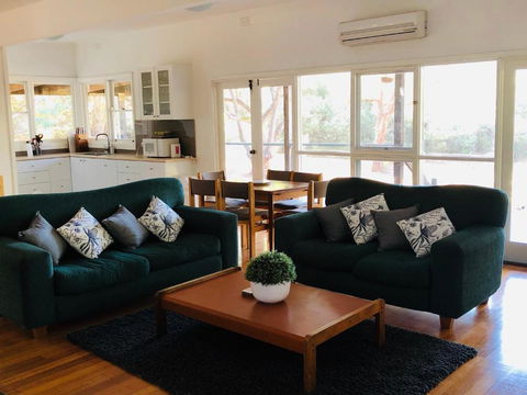 Sunny Corner Lake Eildon - Grafton Accommodation 6