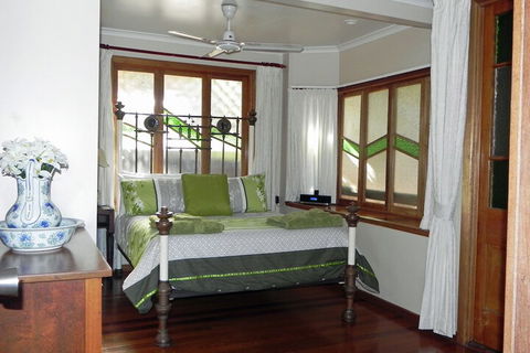 Airlie Waterfront Bed & Breakfast - Grafton Accommodation 4