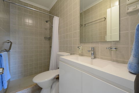Peninsula Apartments Darwin - Grafton Accommodation 4