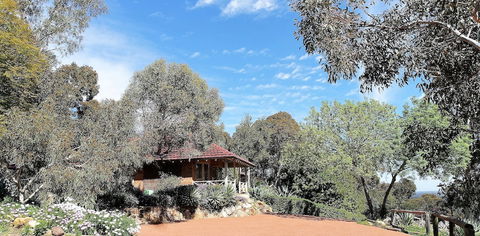 Eleebana Guest House - Grafton Accommodation 0