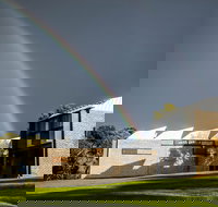 Alkina Lodge - Grafton Accommodation