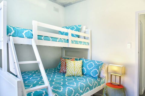 Seaview Sunset Holiday Apartments - Grafton Accommodation 2