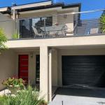 Champagne Stays Apartment - Grafton Accommodation 1