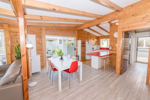 Acacia Cottage - Grafton Accommodation 0