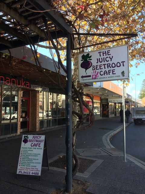 Juicy Beetroot Cafe - Grafton Accommodation 4