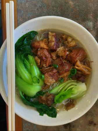 Happy Diners - Grafton Accommodation 0