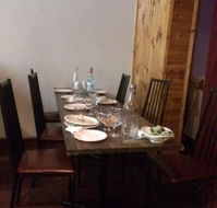 Zara Restaurant - Grafton Accommodation