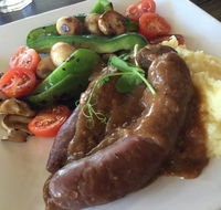 Thread Cafe - Grafton Accommodation