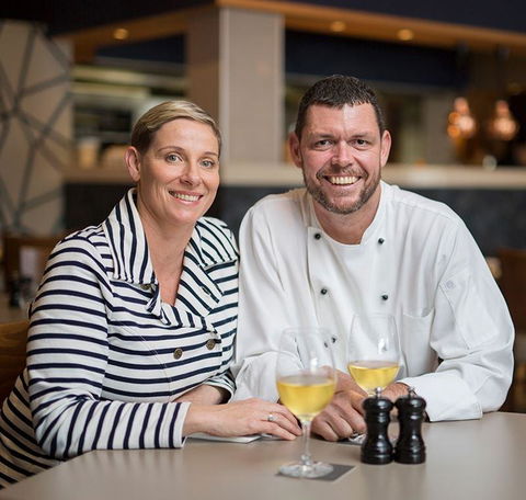 Cafe Amphora - Grafton Accommodation 21