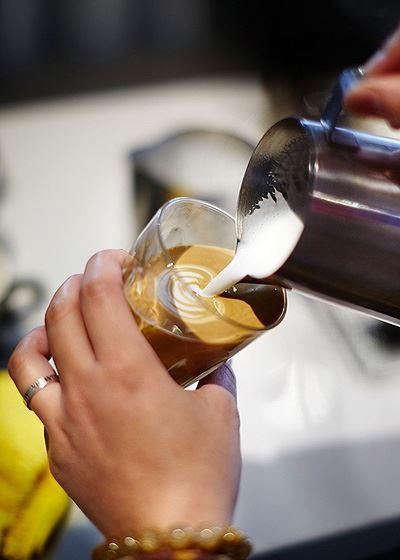 Explorers Restaurant - Grafton Accommodation 15