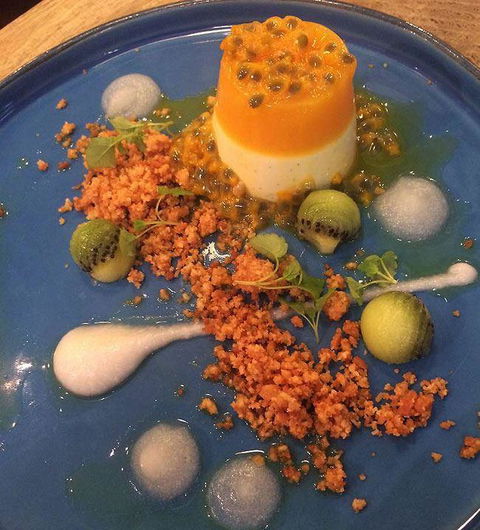 H2O Restaurant & Bar - Grafton Accommodation 13