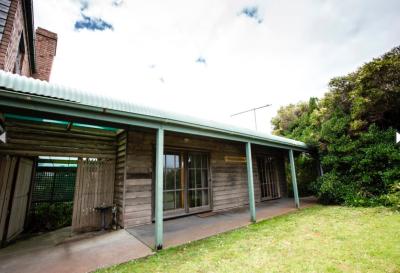The 12 Apostles Inn / Princetown Tavern - Grafton Accommodation 9