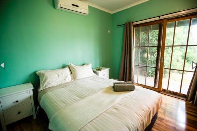 The 12 Apostles Inn / Princetown Tavern - Grafton Accommodation 10
