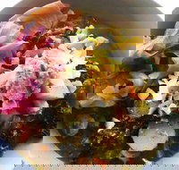 Little Bay Beach Cafe - Grafton Accommodation