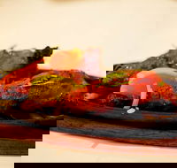 Tandoori Sizzler Indian Restaurant - Grafton Accommodation