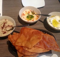 The Middle Feast - Grafton Accommodation