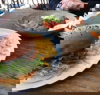 Mandesa Florist Cafe