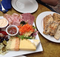 Taste of the Country - Grafton Accommodation